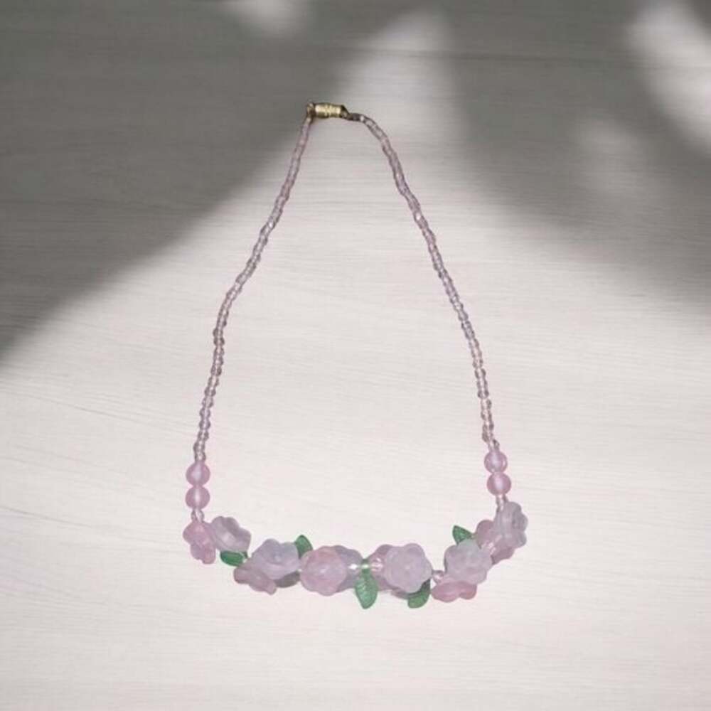 Pink floral Beaded Necklace